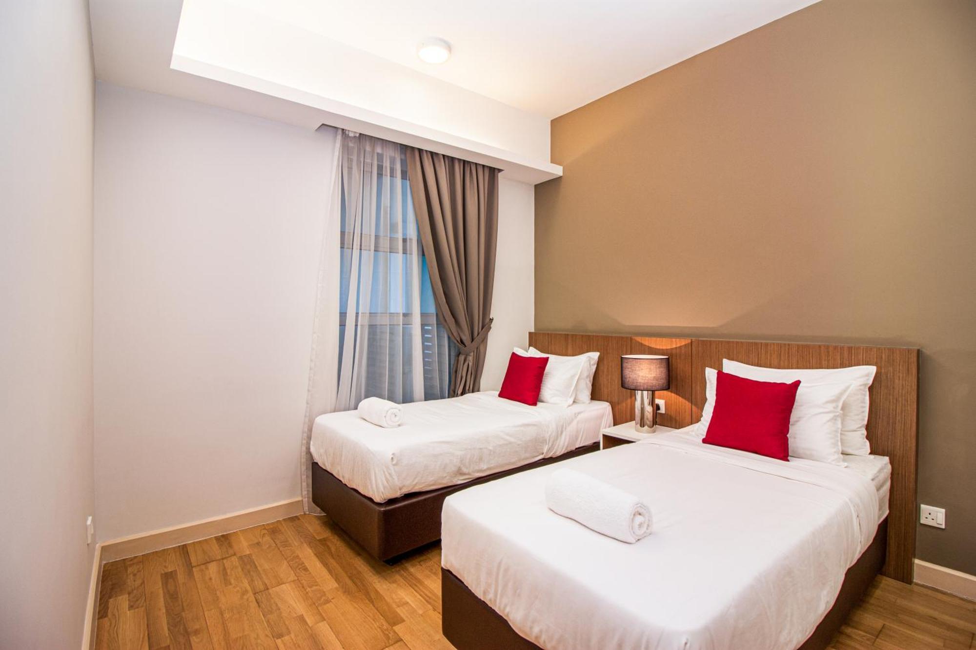Suasana Bukit Ceylon By Plush Kuala Lumpur Exterior photo